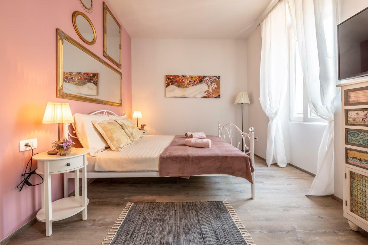 Old Romantic 3 Appartement