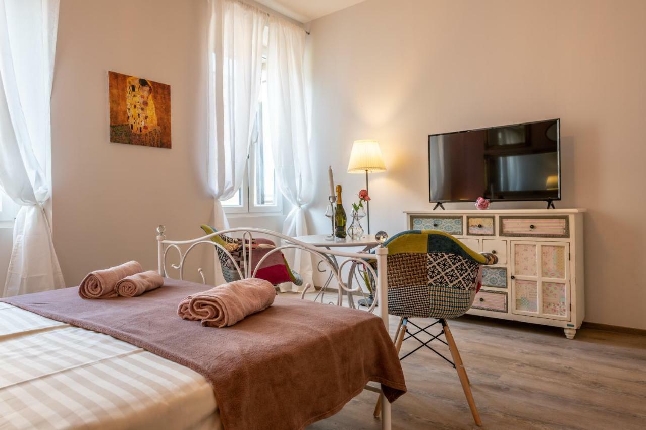 Apartment Old Romantic 3 Pula