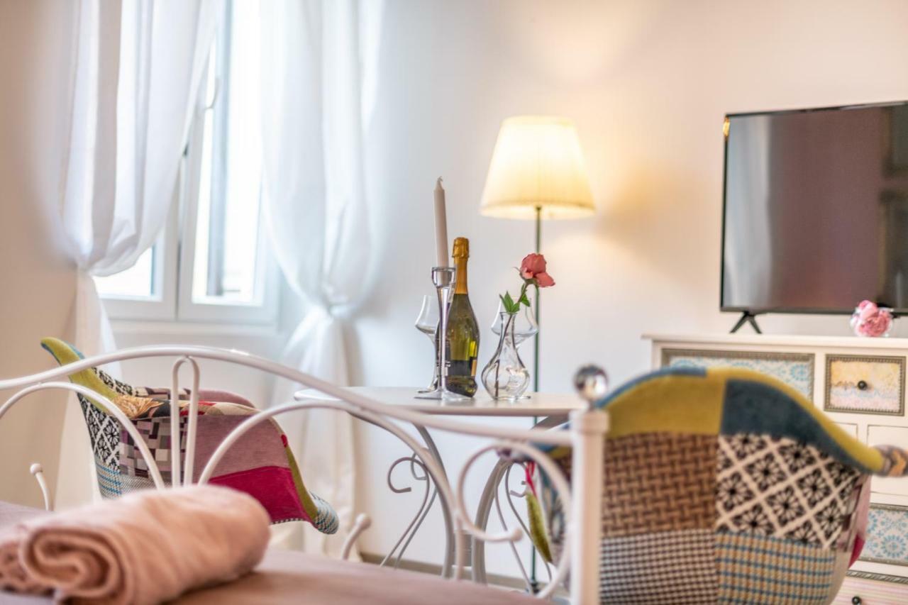 Apartment Old Romantic 3 Pula