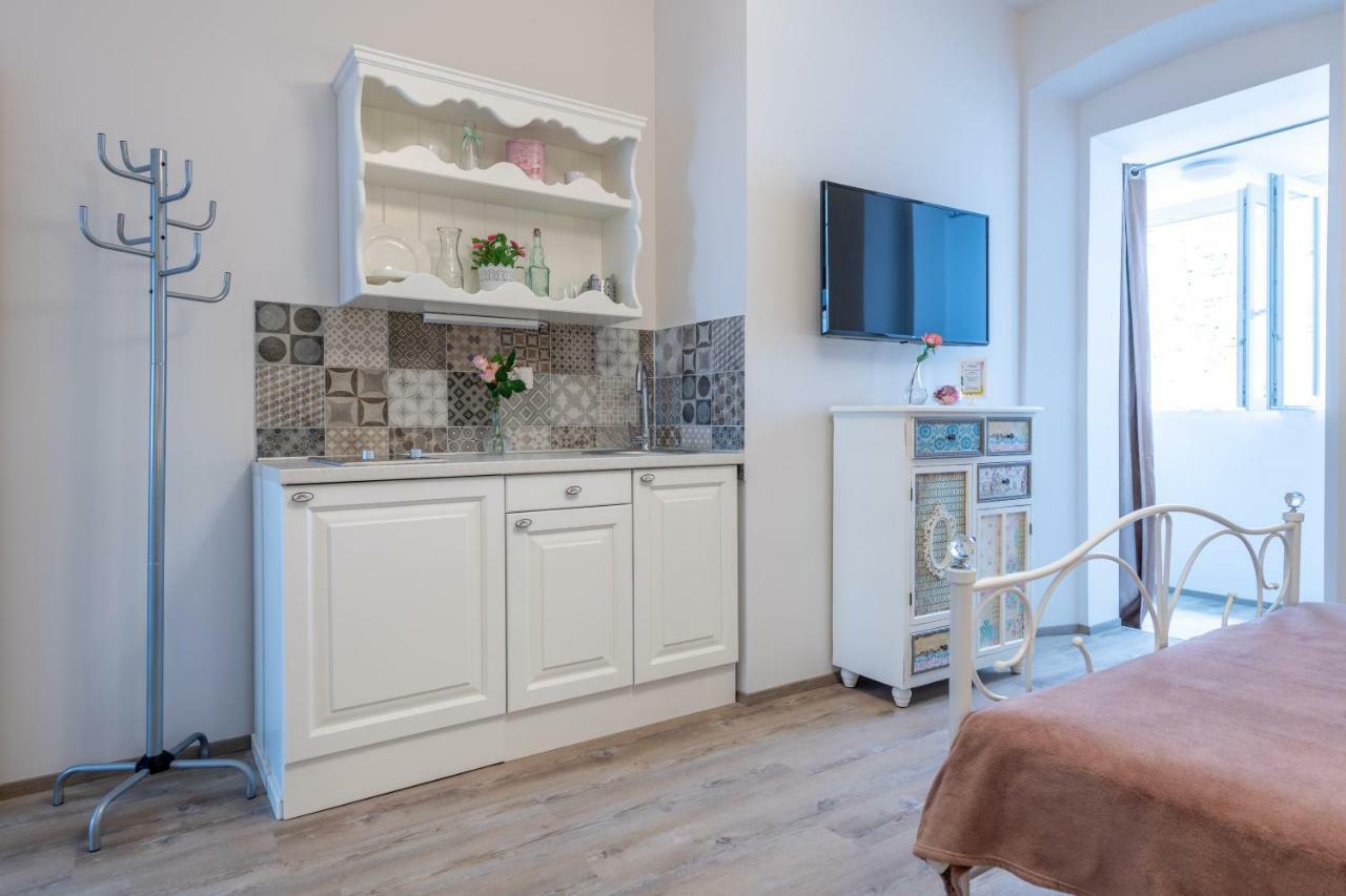 Old Romantic 3 Apartment Pula